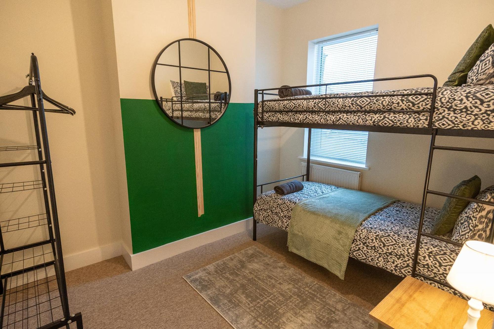 Stylish Gateway-2 Bedroom House -5 Minutes From The Hébergement de vacances Tournoi d'Eastbourne